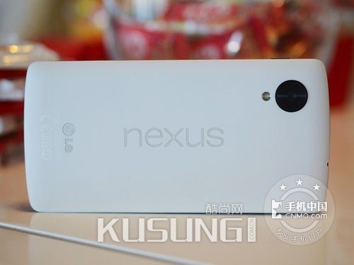 800ĺ1080p Nexus 53000 
