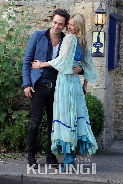 Kate Moss߳ʱ20 ɸƵĴ
