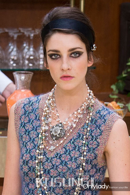 0077-chanel