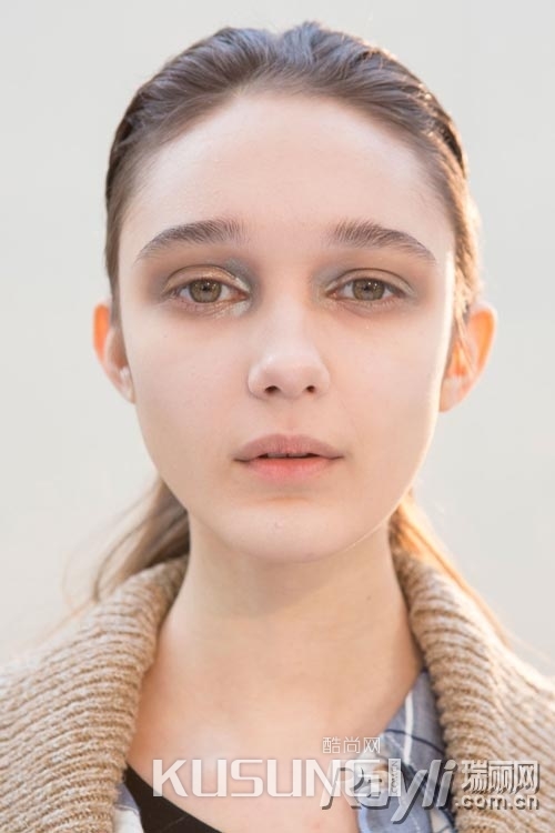 Guy+Laroche+Fall+2015+Backstage+rr89EMnH26mx1