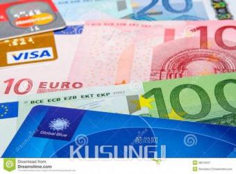 �й��ο� 3�·ݺ����ݳ�Ʒ����ͬ�ȴ���122%