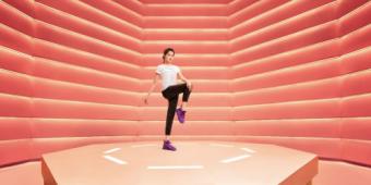 ��̤��������Ů���޶������� ���Լ���SHERO