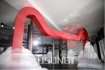 ���׶�����ŦԼʱװ�ܣ������磬���������